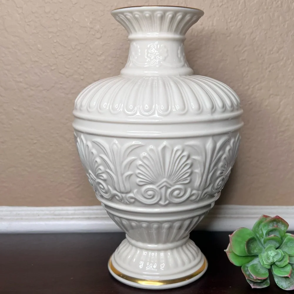 Vintage Lenox Athenian Vase | Neoclassical Acanthus & Palmette Relief